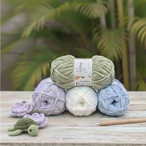 NEW! Cozyful Chenille Yarn Mini Skein Set (4-Pack) sage white lavender pastel bl